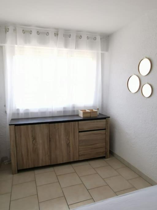 Plage Des Chalets Appartement T2+Terrasse Gruissan Extérieur photo
